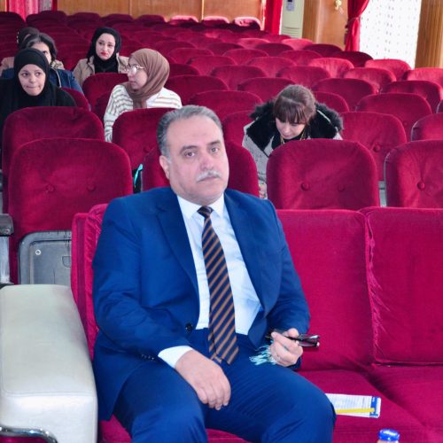 كلية اللغات تنظم ندوة بمناسبة اليوم العالمي لحقوق الانسان كلية اللغات تنظم ندوة بمناسبة اليوم العالمي لحقوق الانسان