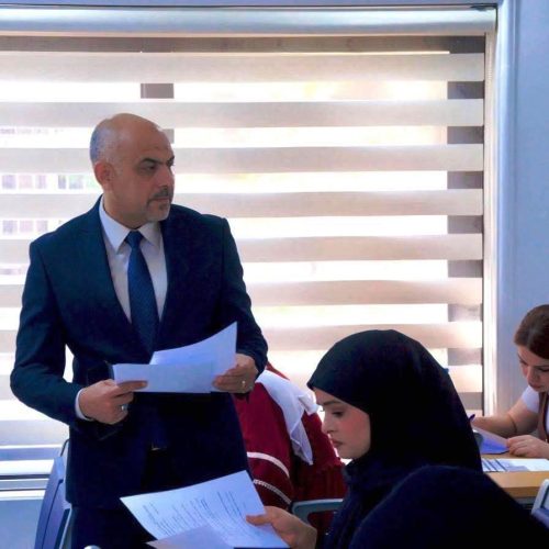 اللغات تُجري الإمتحان التنافسي للمتقدمين للدراسات العليا للعام الدراسي 2025-2026 (7)