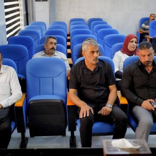 عميد كلية اللغات يجتمع بأعضاء الهيئة التدريسية (12)