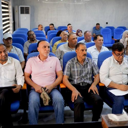 عميد كلية اللغات يجتمع بأعضاء الهيئة التدريسية (9)