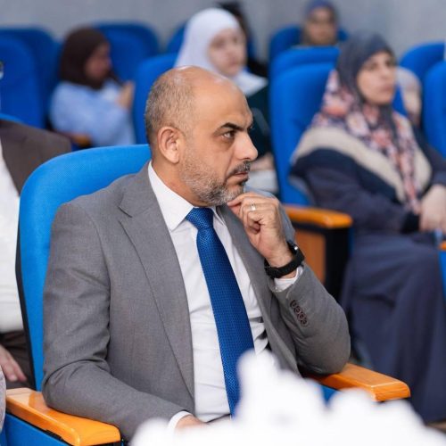 مناقشات علمية (4)