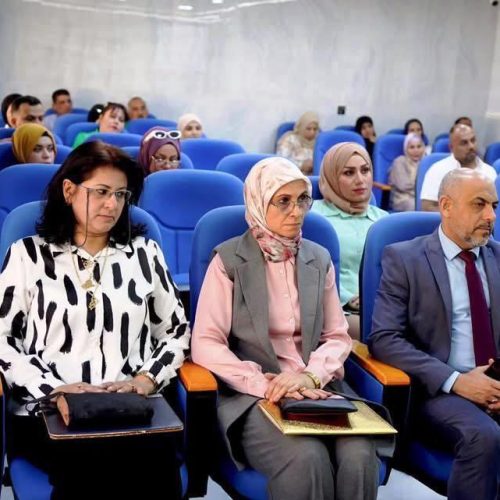 وحدة التعليم المستمر تنظم ورشة عمل عن صورة بغداد في عيون الرحالة والمؤرخين (1)