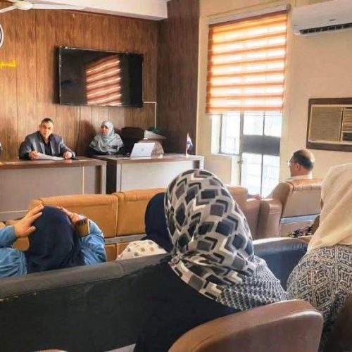 نشاطات علمية - كلية اللغات (1)