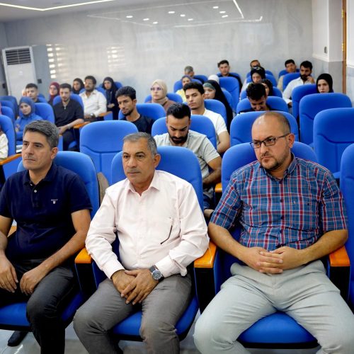 نشاطات علمية - كلية اللغات (1)