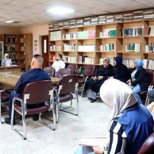 نشاطات علمية - كلية اللغات (6)