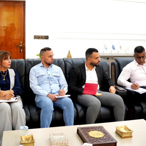 عمادة كلية اللغات تجتمع بلجان المؤتمر العلمي الدولي الثاني (4) عمادة كلية اللغات تجتمع بلجان المؤتمر العلمي الدولي الثاني (4)