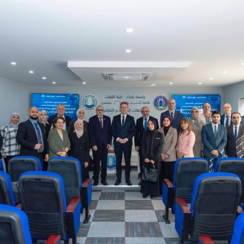 كلية اللغات تستقبل السفير الفرنسي لبحث آفاق التعاون الأكاديمي والثقافي (1)