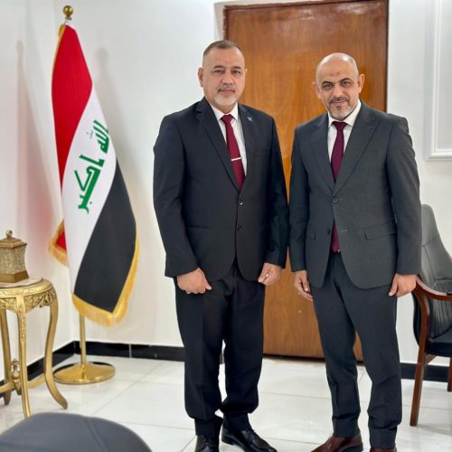 نشاطات علمية - كلية اللغات (1)