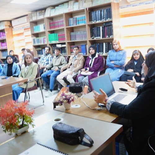 نشاطات علمية - كلية اللغات (14)