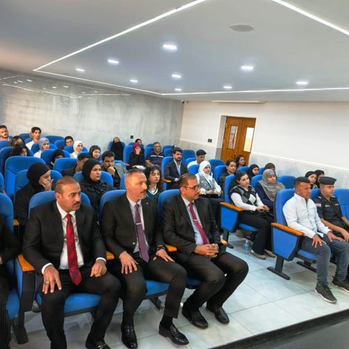 نشاطات علمية - كلية اللغات (2)