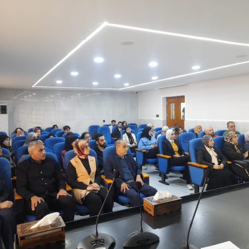 نشاطات علمية - كلية اللغات (3)