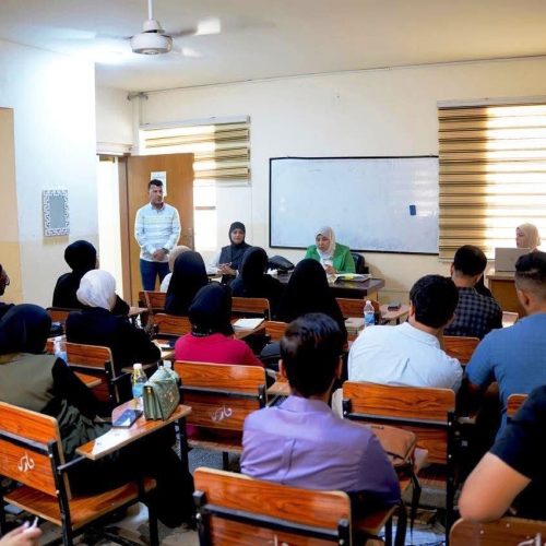 نشاطات علمية - كلية اللغات (6) نشاطات علمية - كلية اللغات (6)