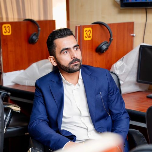 نشاطات علمية - كلية اللغات (7) نشاطات علمية - كلية اللغات (7)