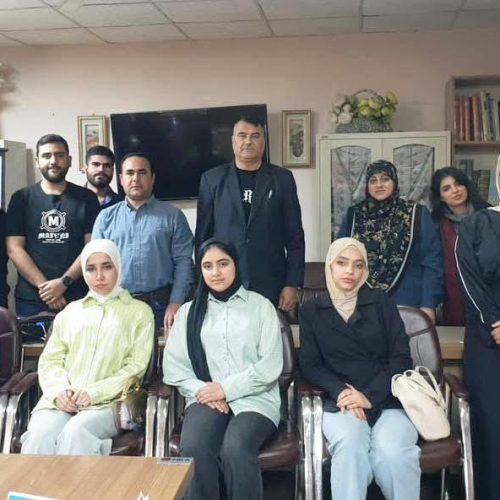 نشاطات علمية - كلية اللغات (7)