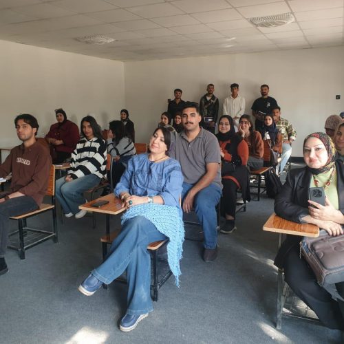 نشاطات علمية - كلية اللغات (8)