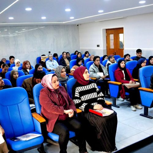 اللغات تنظم ندوة حول مخاطر الهجرة غير الشرعية (4)