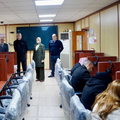 انطلاق امتحانات الدراسات العليا للفصل الدراسي الأول في كلية اللغات (4)