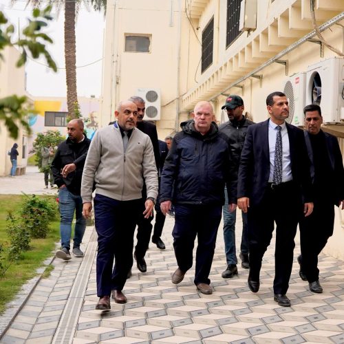 قسم الأعمار والمشاريع في ضيافة كلية اللغات (5)