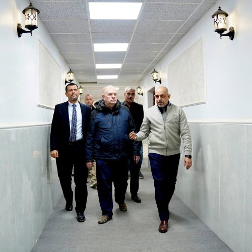 قسم الأعمار والمشاريع في ضيافة كلية اللغات (9)
