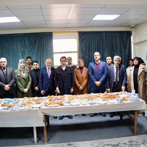 قسم اللغة العبرية يقيم إفطاراً جماعياً لتعزيز الروابط الاجتماعية (3)