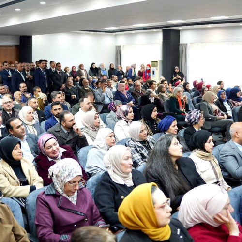 كلية اللغات تحتفي بذكرى تأسيسها الثانية والستين وافتتاح قسم اللغة الصينية (35)