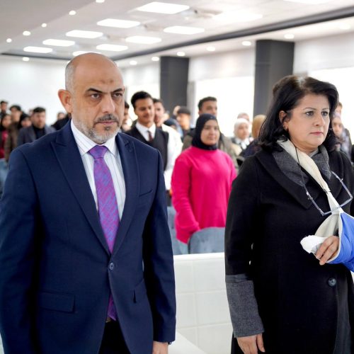 كلية اللغات تعقد لقاءً تعريفياً لطلبتها الجدد (1)