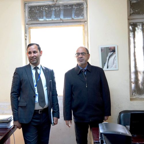 لجنة الاعتماد المؤسسي تزور كلية اللغات لتقييم الأداء الأكاديمي والإداري (11)