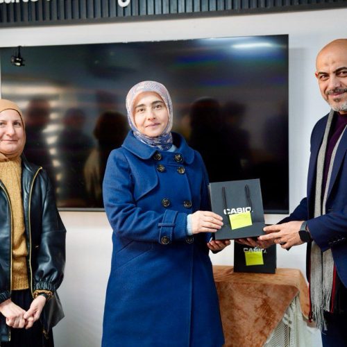 رئاسة قسم اللغة الفرنسية تحتفي باساتذتها المحالين على التقاعد وتكرم مجموعة اخرى (1)