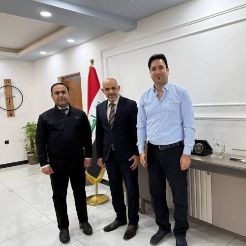 عمادة كلية اللغات تكرم رئيس قسم اللغة التركية لانتهاء مهام تكليفه (1)