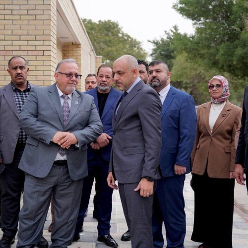 كلية اللغات تفتتح مباني خدمية حديثة وتستمر بحملة الإعمار والتطوير (2)