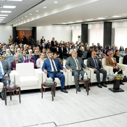 كلية اللغات تكرّم طلبتها الأوائل للعام الدراسي 2024-2025 (31)