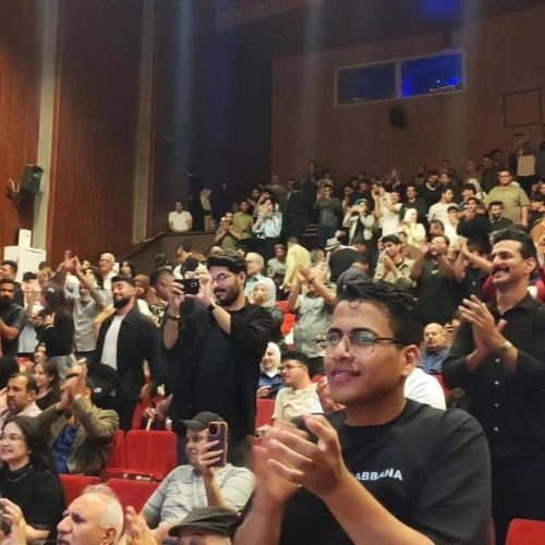 المسرح العراقي يتحدث الإنجليزية بعرض مسرحي لكلية اللغات يخطف الاضواء (2)