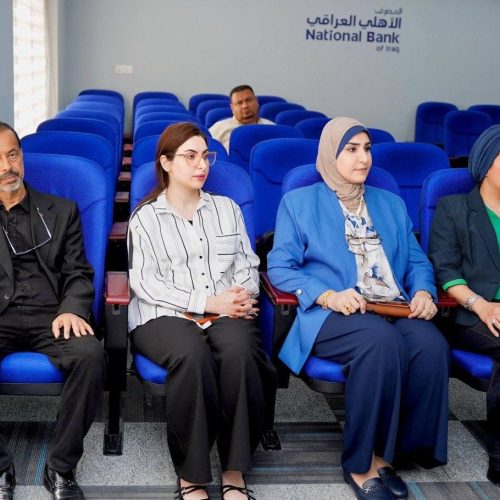 نشاطات علمية - كلية اللغات (7)