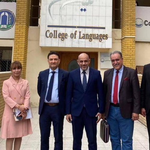 نشاطات علمية - كلية اللغات (8)