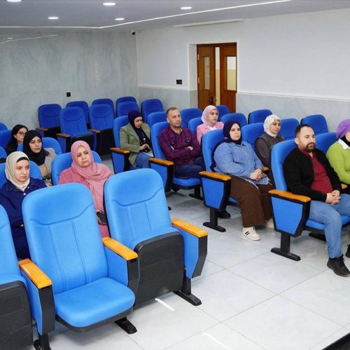 نشاطات علمية - كلية اللغات (9)