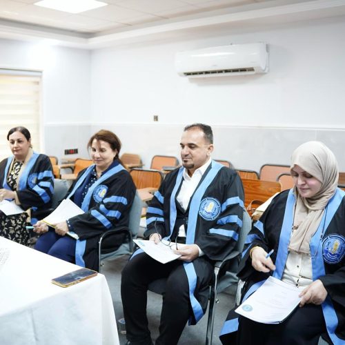 انطلاق فعاليات مناقشات بحوث التخرج في كلية اللغات (11)