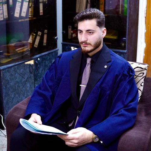 انطلاق فعاليات مناقشات بحوث التخرج في كلية اللغات (14)
