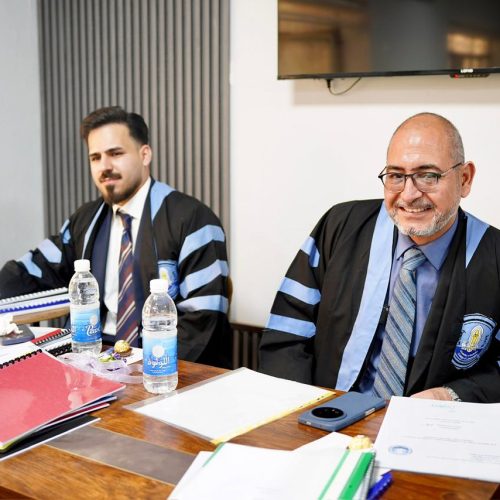 انطلاق فعاليات مناقشات بحوث التخرج في كلية اللغات (19)