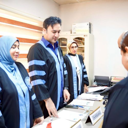 انطلاق فعاليات مناقشات بحوث التخرج في كلية اللغات (6)