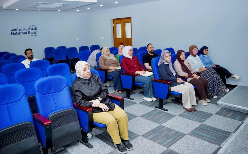 ندوة في كلية اللغات تسلط الضوء على المهارات الناعمة ودورها في تمكين المرأة (1)