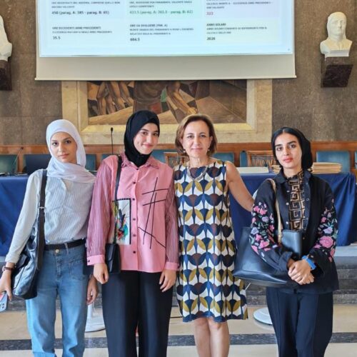 طلبة قسم اللغة الإيطالية المبتعثون إلى جامعة بيروجا يجتازون اختبار تحديد المستوى اللغوي (2) طلبة قسم اللغة الإيطالية المبتعثون إلى جامعة بيروجا يجتازون اختبار تحديد المستوى اللغوي (2)
