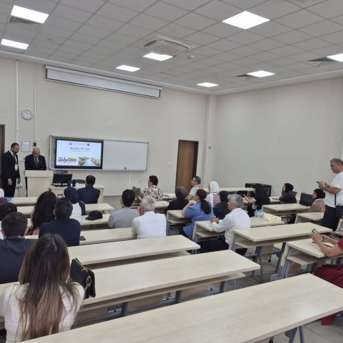 كلية اللغات تشارك في افتتاح ملتقى أكاديمي دولي لتعزيز التعاون العلمي مع جامعة دجلة التركية (6) كلية اللغات تشارك في افتتاح ملتقى أكاديمي دولي لتعزيز التعاون العلمي مع جامعة دجلة التركية (6)