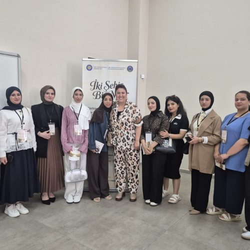 كلية اللغات تشارك في افتتاح ملتقى أكاديمي دولي لتعزيز التعاون العلمي مع جامعة دجلة التركية (7) كلية اللغات تشارك في افتتاح ملتقى أكاديمي دولي لتعزيز التعاون العلمي مع جامعة دجلة التركية (7)
